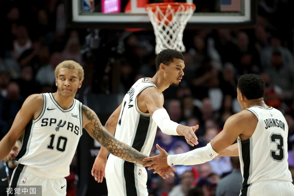 中寻找破绽 中寻找破绽