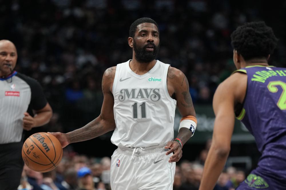 展现出对球 展现出对球